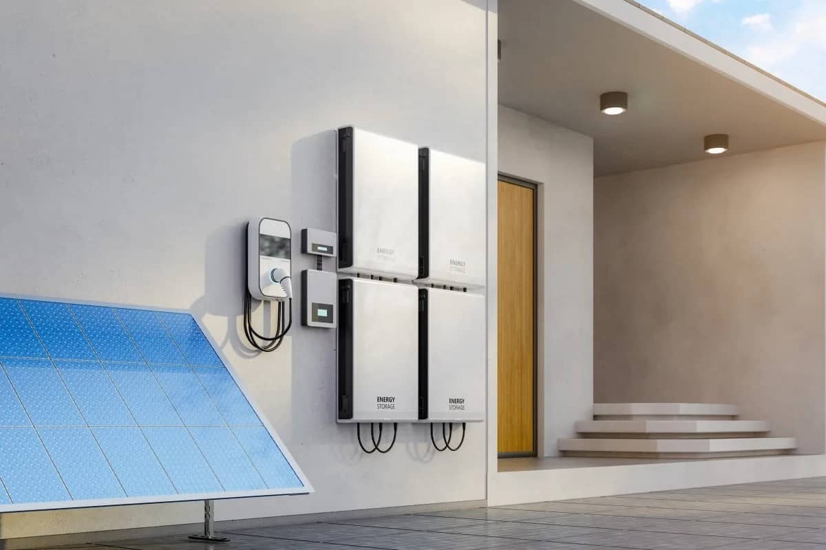 Choosing a Home Battery: The Complete Buying Guide 2026